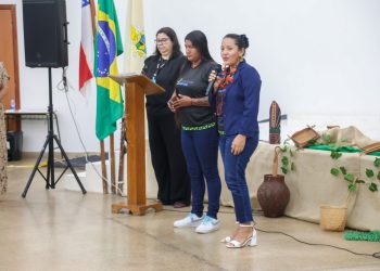 Educação indígena ganha reforço com diálogo entre Prefeitura de Manaus e comunidades