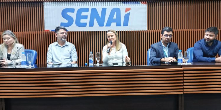 Visa Manaus marca Dia Nacional da Vigilância Sanitária com capacitação sobre Projeto Básico de Arquitetura