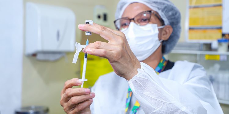 Vacina contra o HPV será ofertada na rede de saúde de Manaus para crianças vítimas de violência sexual